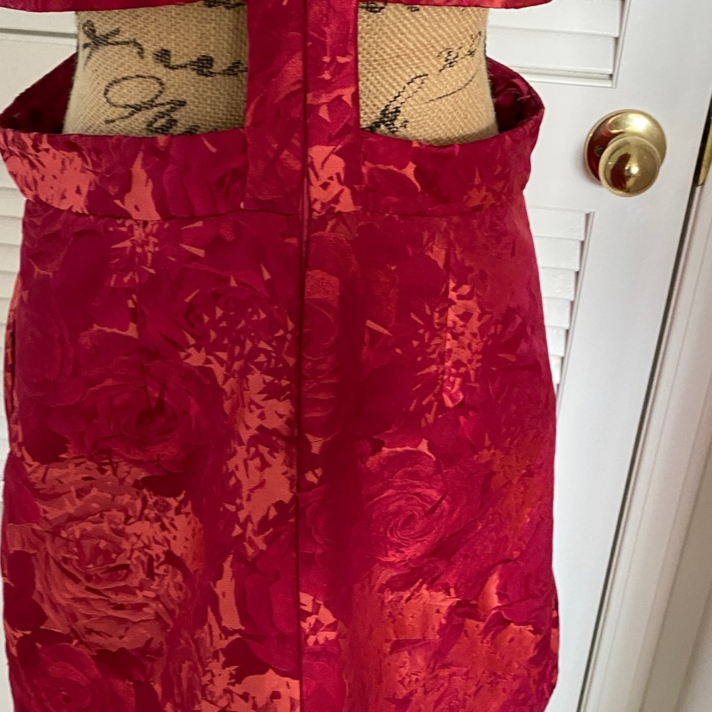 Theia Red Backless Floral Dress - Picture 5 of 15